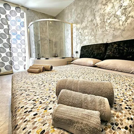 Donna Carmela * Marzamemi
